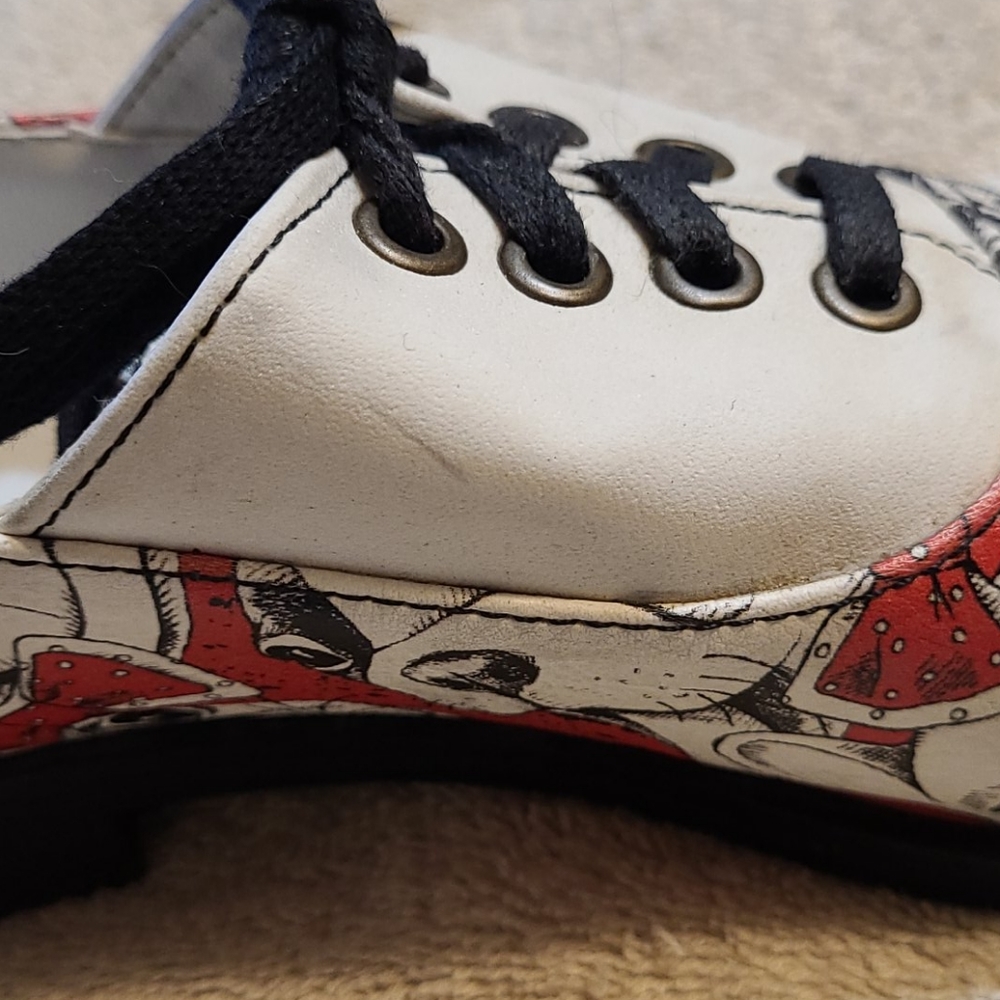 Shoes - Picture 8 of 8